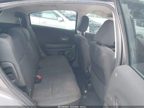 3CZRU5H32GM743817 2016 HONDA HR-V - Image 8