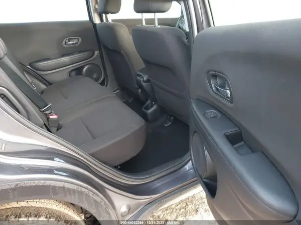 3CZRU5H32GM752078 2016 HONDA HR-V - Image 8