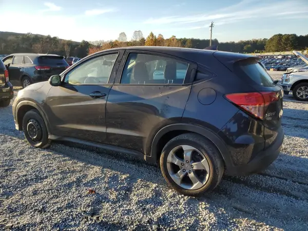 3CZRU5H32HG700806 2017 HONDA HR-V - Image 2