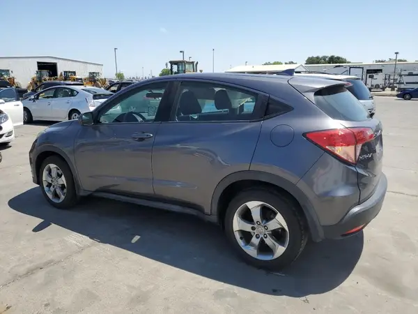 3CZRU5H32HG702068 2017 HONDA HR-V - Image 2