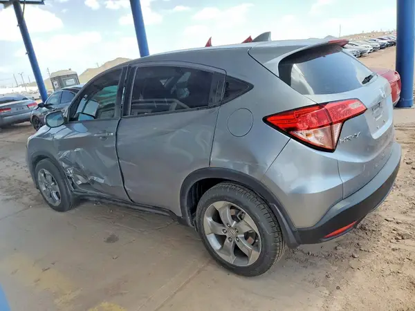 3CZRU5H32HG702961 2017 HONDA HR-V - Image 2