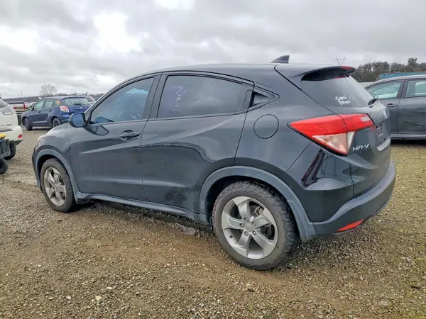 3CZRU5H32HG705746 2017 HONDA HR-V - Image 2