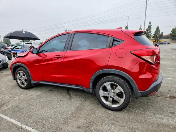 3CZRU5H32HG708145 2017 HONDA HR-V - Image 2