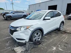 3CZRU5H32HM702900 2017 HONDA HR-V