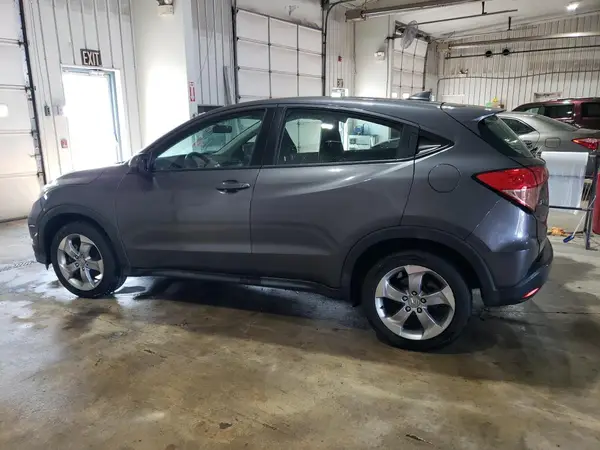 3CZRU5H32HM703724 2017 HONDA HR-V - Image 2
