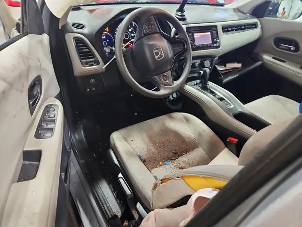 3CZRU5H32HM710169 2017 HONDA HR-V - Image 8