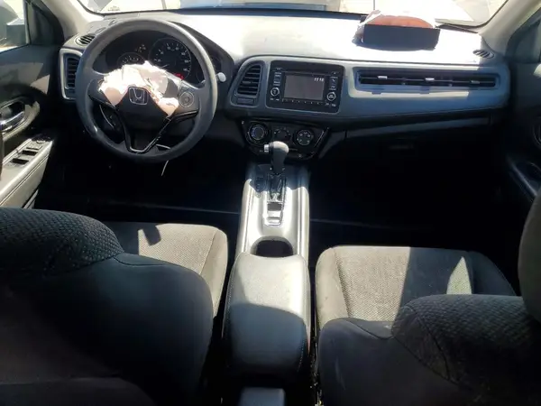3CZRU5H32HM719552 2017 HONDA HR-V - Image 8