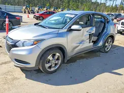 3CZRU5H32HM727585 2017 HONDA HR-V