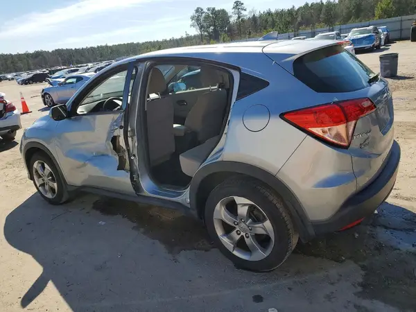 3CZRU5H32HM727585 2017 HONDA HR-V - Image 2