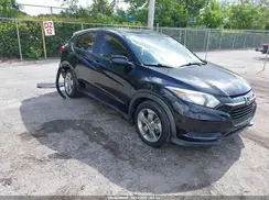 3CZRU5H32HM727909 2017 HONDA HR-V