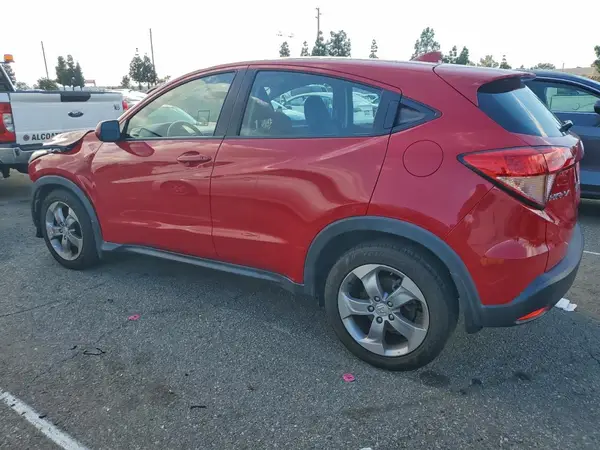 3CZRU5H32JG702657 2018 HONDA HR-V - Image 2