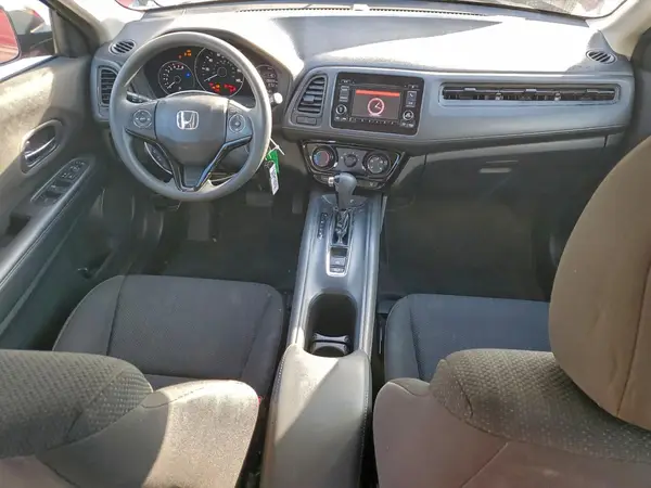 3CZRU5H32JG702657 2018 HONDA HR-V - Image 8