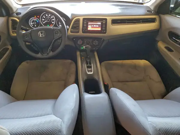 3CZRU5H32JG705641 2018 HONDA HR-V - Image 8