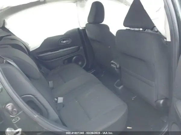 3CZRU5H32JG706451 2018 HONDA HR-V - Image 8