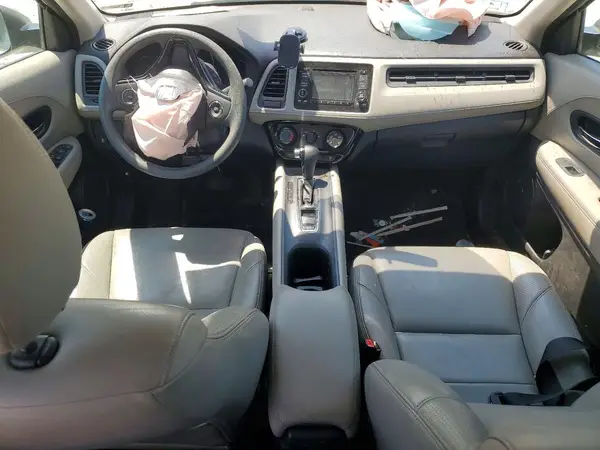 3CZRU5H32JM703292 2018 HONDA HR-V - Image 8