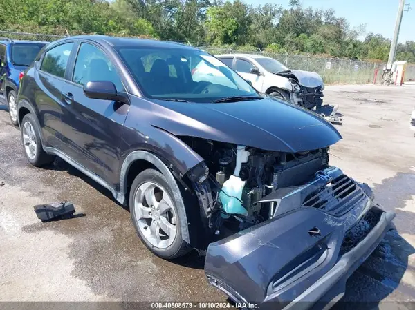 3CZRU5H32JM710615 2018 HONDA HR-V - Image 1