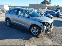 3CZRU5H32JM710856 2018 HONDA HR-V