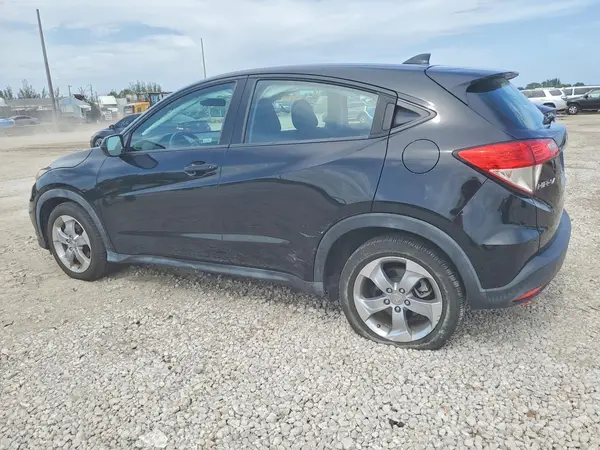 3CZRU5H32KG708833 2019 HONDA HR-V - Image 2