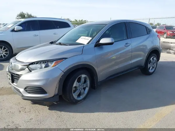 3CZRU5H32KG710212 2019 HONDA HR-V - Image 2