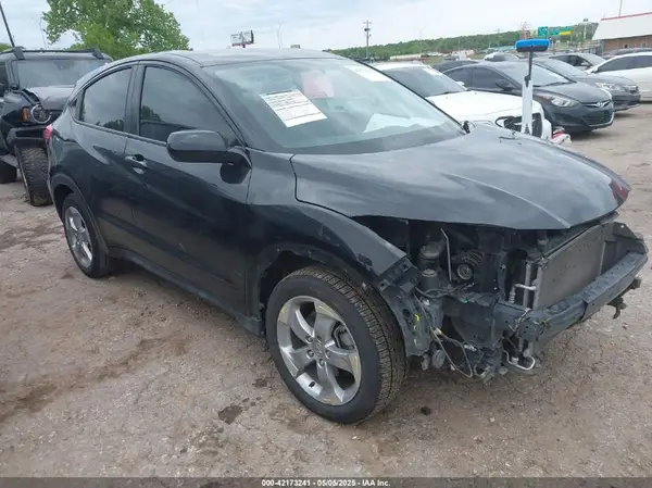3CZRU5H32KG710999 2019 HONDA HR-V - Image 1
