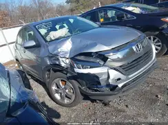 3CZRU5H32KG712705 2019 HONDA HR-V