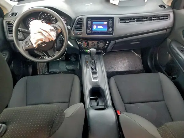 3CZRU5H32KG715295 2019 HONDA HR-V - Image 8