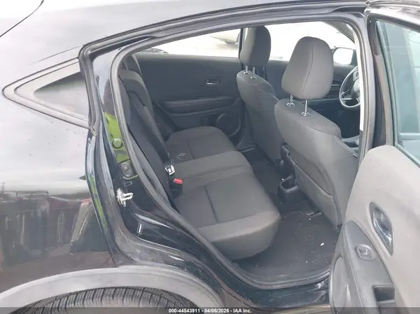 3CZRU5H32KM705514 2019 HONDA HR-V - Image 8