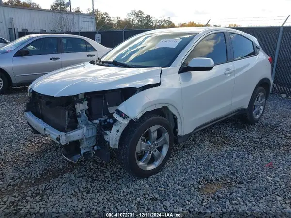 3CZRU5H32KM707277 2019 HONDA HR-V - Image 2