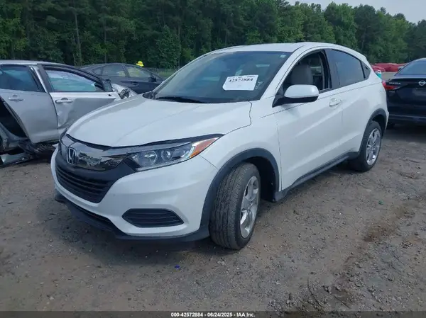3CZRU5H32KM719929 2019 HONDA HR-V - Image 2