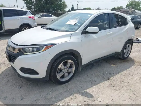 3CZRU5H32KM730705 2019 HONDA HR-V - Image 2
