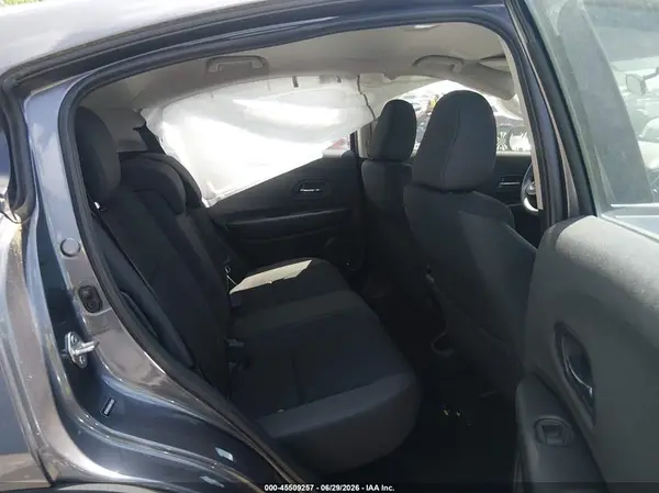 3CZRU5H32KM731062 2019 HONDA HR-V - Image 8