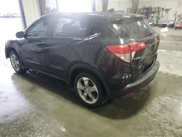 3CZRU5H32LM705627 2020 HONDA HR-V - Image 2