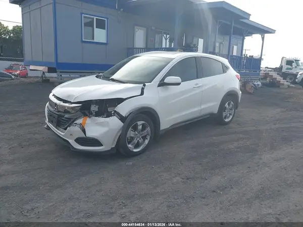 3CZRU5H32LM712562 2020 HONDA HR-V - Image 2