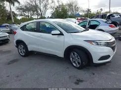 3CZRU5H32LM713744 2020 HONDA HR-V