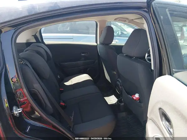3CZRU5H32LM718653 2020 HONDA HR-V - Image 8