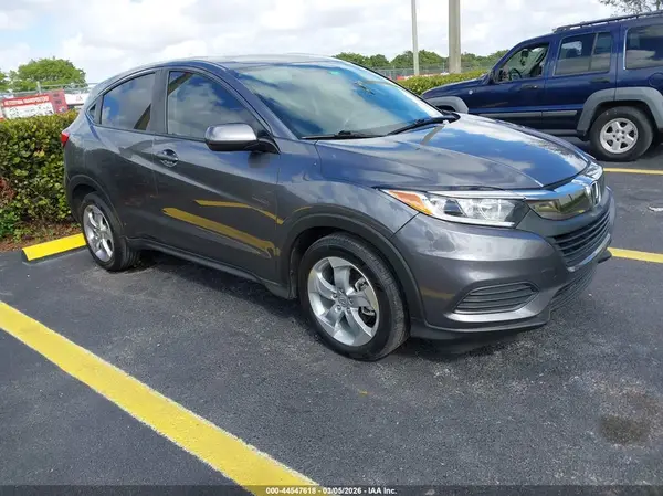 3CZRU5H32MM716676 2021 HONDA HR-V - Image 1