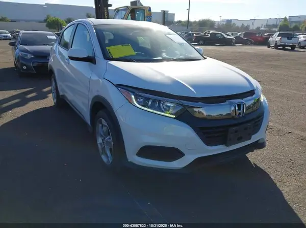 3CZRU5H32MM727970 2021 HONDA HR-V - Image 1