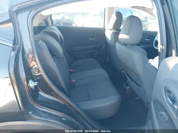 3CZRU5H32MM730335 2021 HONDA HR-V - Image 8