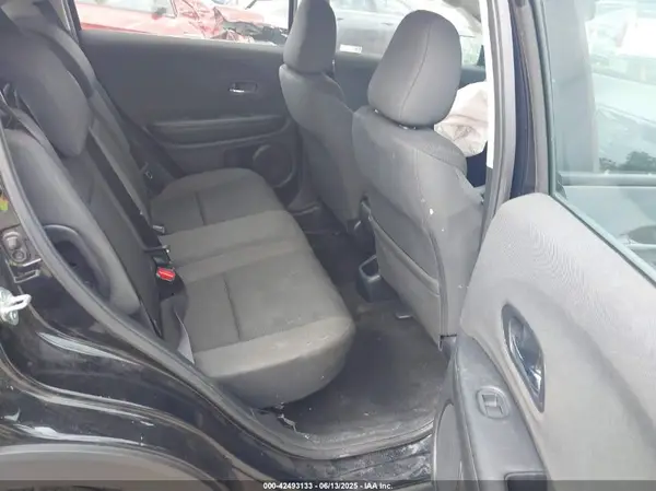 3CZRU5H32MM734336 2021 HONDA HR-V - Image 8