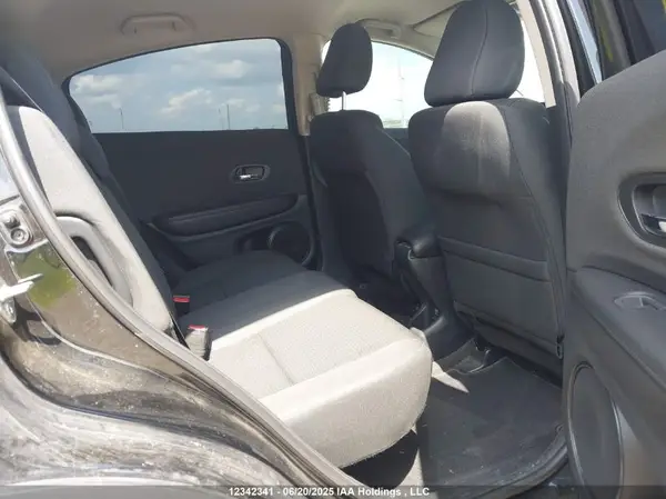 3CZRU5H32NM100722 2022 HONDA HR-V - Image 8