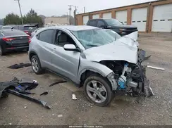 3CZRU5H33GM724614 2016 HONDA HR-V
