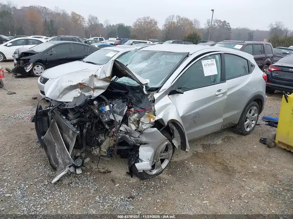 3CZRU5H33GM724614 2016 HONDA HR-V - Image 2
