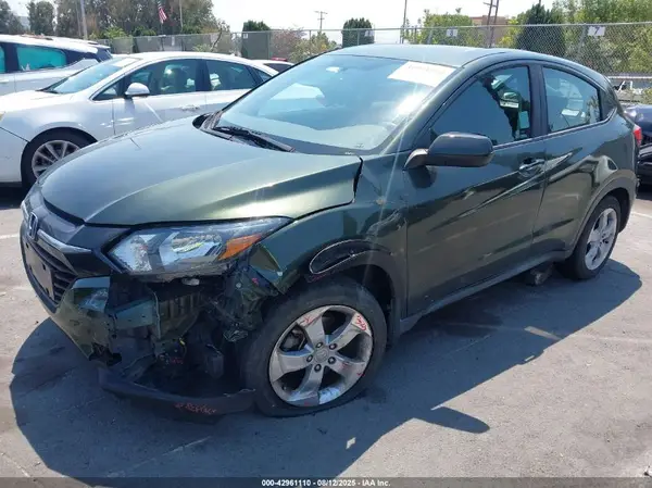 3CZRU5H33GM739047 2016 HONDA HR-V - Image 2