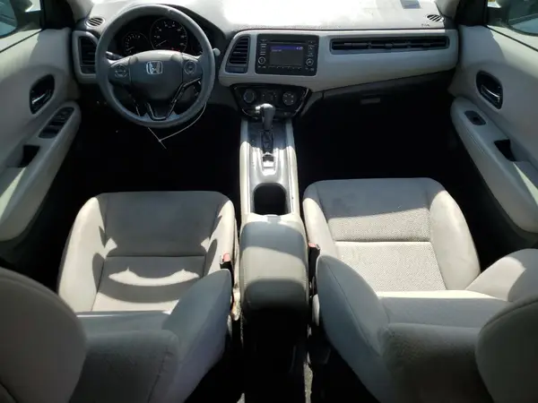 3CZRU5H33GM742627 2016 HONDA HR-V - Image 8