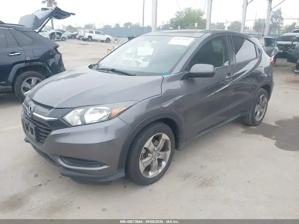 3CZRU5H33GM748265 2016 HONDA HR-V - Image 2