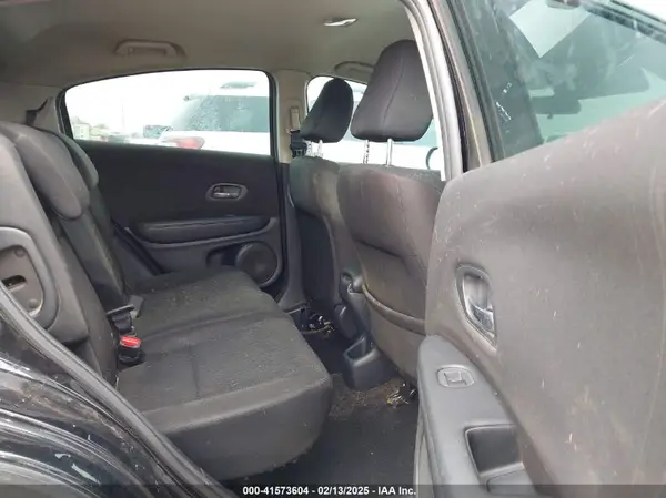 3CZRU5H33GM752736 2016 HONDA HR-V - Image 8