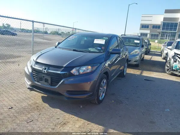 3CZRU5H33HG700328 2017 HONDA HR-V - Image 2