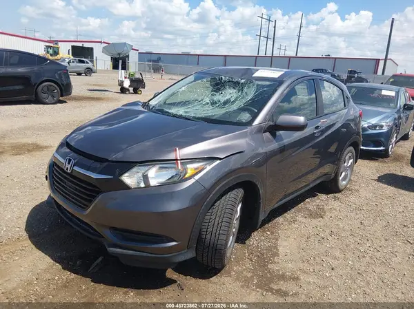 3CZRU5H33HG700538 2017 HONDA HR-V - Image 2