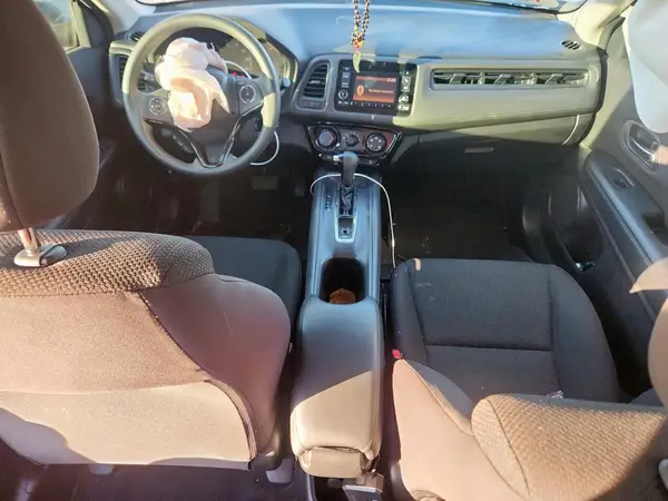 3CZRU5H33HG702483 2017 HONDA HR-V - Image 8