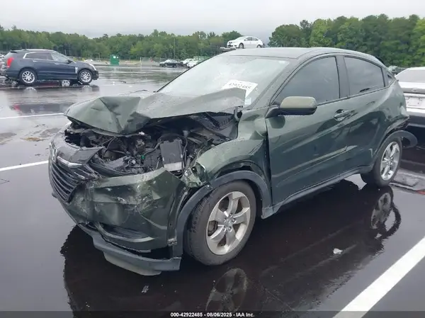 3CZRU5H33HG703472 2017 HONDA HR-V - Image 2